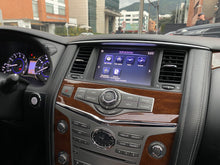 Cargar imagen en el visor de la galería, INFINITI QX80 Modelo 2019
