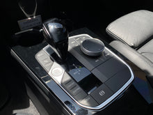 Cargar imagen en el visor de la galería, BMW 118I Modelo 2021
