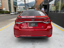 Cargar imagen en el visor de la galería, Toyota Corolla GR Sport Modelo 2023
