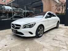 Cargar imagen en el visor de la galería, Mercedes-Benz CLA 180 Blanco Polar Modelo 2019
