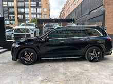Cargar imagen en el visor de la galería, Mercedes Benz GLS 450 4MATIC Modelo 2020
