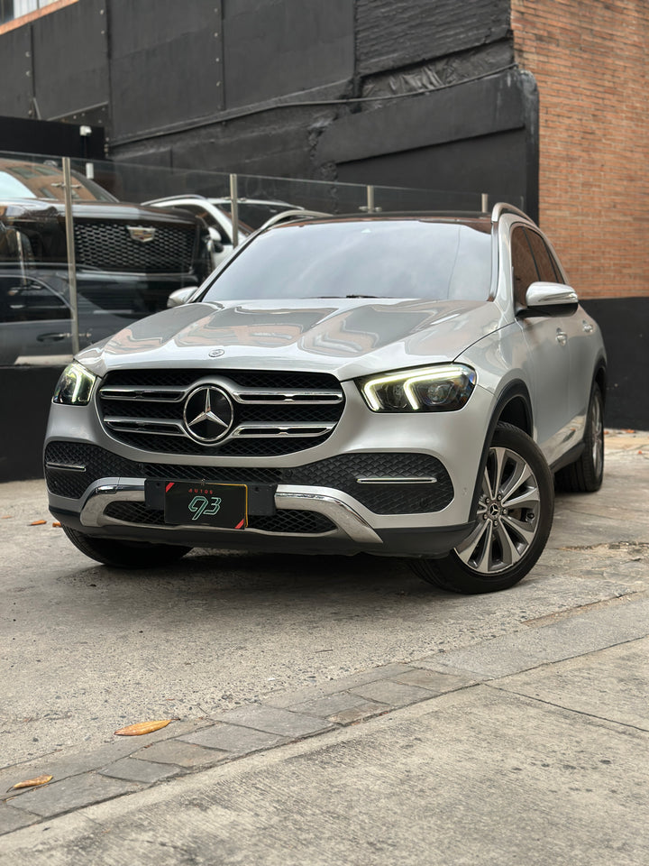 Mercedes-Benz GLE 300D 4MATIC 2020 - Autos 93