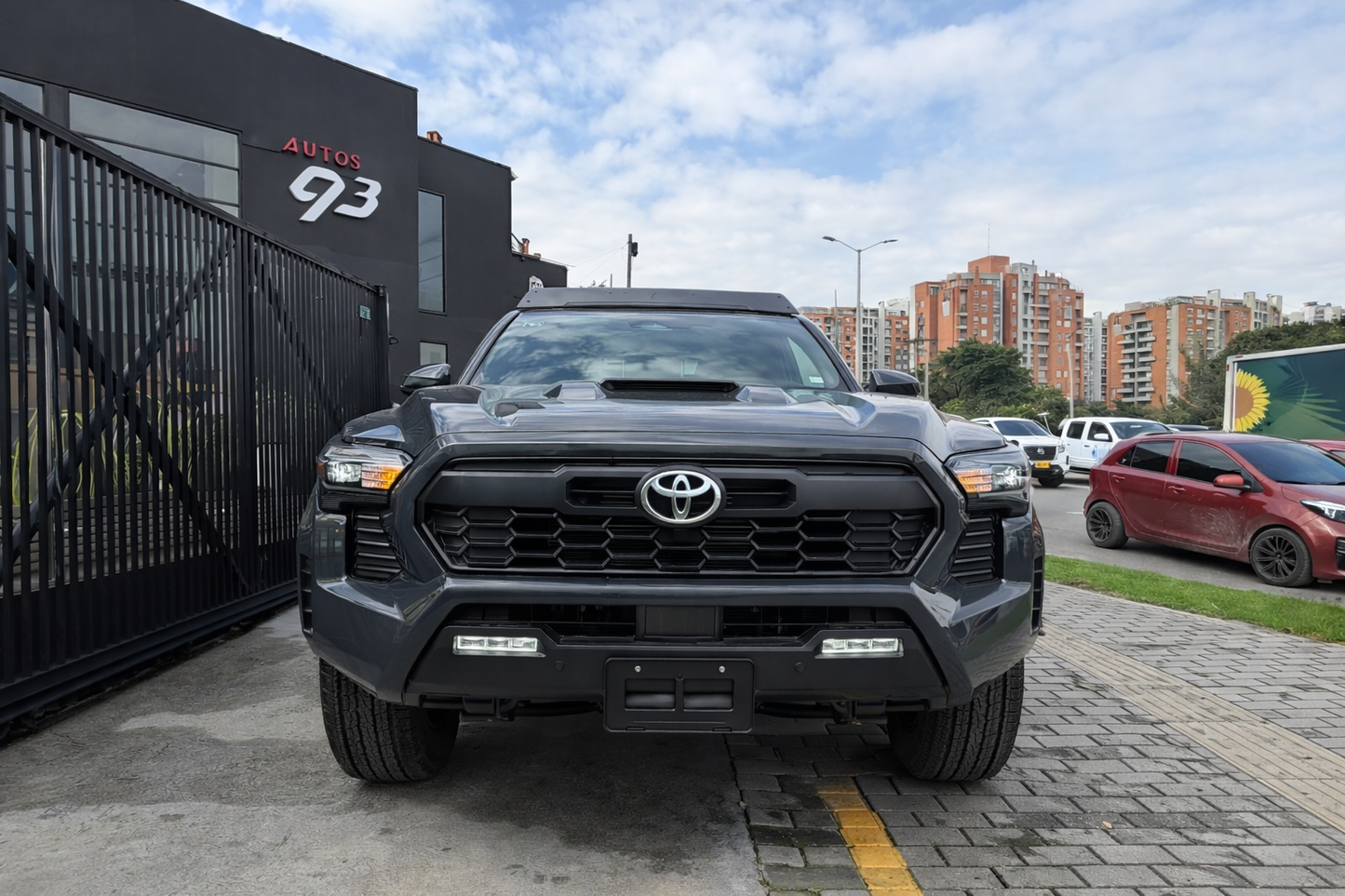 Toyota Tacoma TRD Sport Modelo 2025 - Autos 93