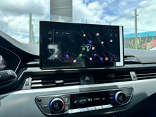Cargar imagen en el visor de la galería, Audi A4 Sedán Mild Híbrido Modelo 2024
