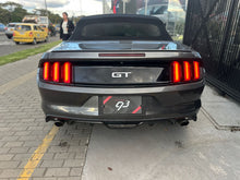Cargar imagen en el visor de la galería, Ford Mustang GT Convertible 5.0 Modelo 2016

