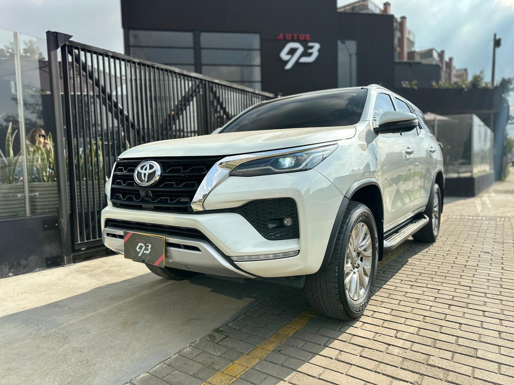 Toyota Fortuner SRV Modelo 2022