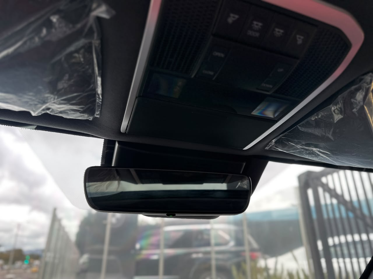 TOYOTA LAND CRUISER 300 GR SPORT BLINDADA (2026)