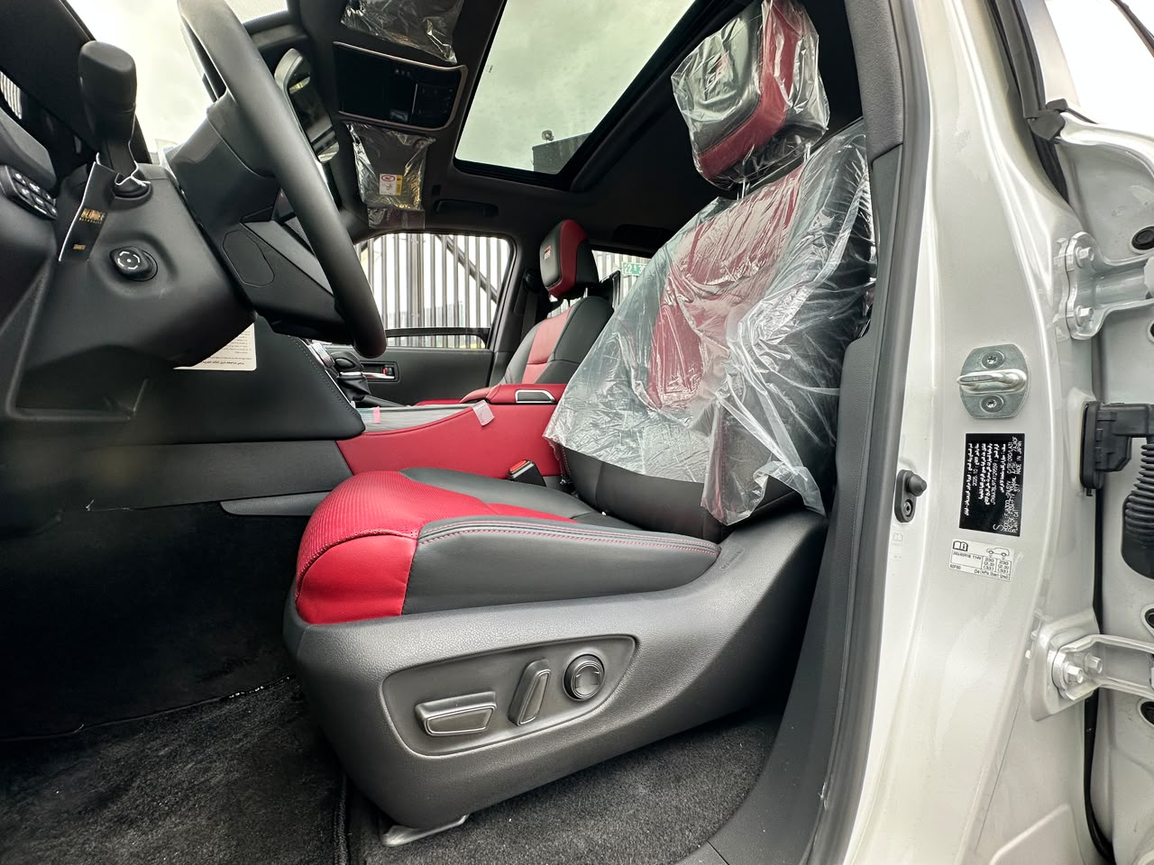 TOYOTA LAND CRUISER 300 GR SPORT BLINDADA (2026)