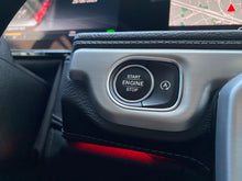 Cargar imagen en el visor de la galería, Mercedes-Benz G63 AMG 4MATIC Modelo 2020
