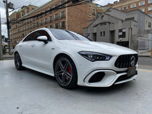 Cargar imagen en el visor de la galería, Mercedes-Benz AMG CLA 45S 4matic Modelo 2022
