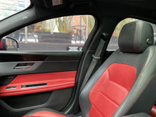 Cargar imagen en el visor de la galería, Jaguar XF R-Sport Modelo 2016
