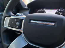 Cargar imagen en el visor de la galería, Land Rover Discovery R-Design Híbrida Modelo 2021
