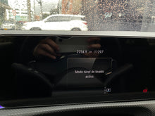 Cargar imagen en el visor de la galería, Mercedes-Benz AMG A35 4MATIC Modelo 2022
