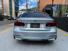 Cargar imagen en el visor de la galería, BMW M3 Modelo 2018
