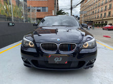 Cargar imagen en el visor de la galería, BMW 530I Modelo 2010
