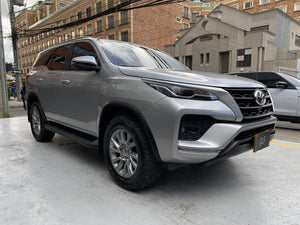 Toyota Fortuner SR Modelo 2022