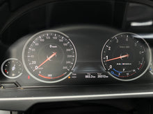 Cargar imagen en el visor de la galería, BMW X6 xDrive50I Modelo 2019
