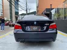 Cargar imagen en el visor de la galería, BMW 530I Modelo 2010
