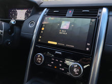 Cargar imagen en el visor de la galería, Land Rover Discovery R-Dynamic Híbrida Modelo 2021
