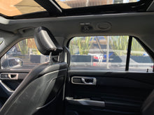 Cargar imagen en el visor de la galería, Ford Explorer XLT Modelo 2020
