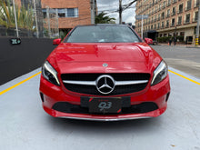 Cargar imagen en el visor de la galería, Mercedes-Benz A 200 HatchBack Modelo 2018
