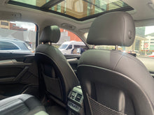 Cargar imagen en el visor de la galería, Audi Q5 Sportback Híbrida Modelo 2022
