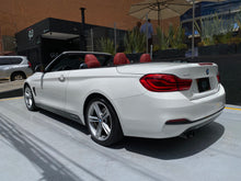 Cargar imagen en el visor de la galería, BMW 420I Cabrio Modelo 2019
