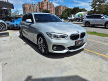 Cargar imagen en el visor de la galería, BMW 120I Modelo 2017
