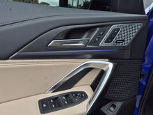 Cargar imagen en el visor de la galería, BMW X1 SDRIVE18I Modelo 2023
