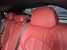 Cargar imagen en el visor de la galería, BMW X6 M50I Blindaje II Modelo 2023
