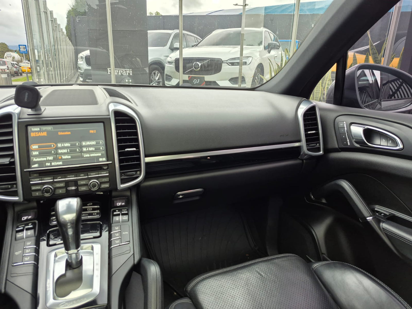 Porsche Cayenne  Modelo 2016 - Autos 93