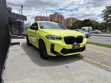 Cargar imagen en el visor de la galería, BMW X4M COMPETITION Modelo 2023
