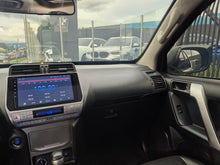 Cargar imagen en el visor de la galería, Toyota Prado Txl Modelo 2020
