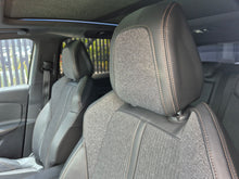 Cargar imagen en el visor de la galería, PEUGEOT 3008 GT LINE MODELO 2019
