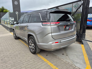 JEEP COMMANDER Modelo 2023
