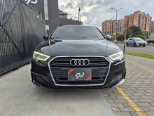 Cargar imagen en el visor de la galería, Audi A3 Sportback Modelo 2020
