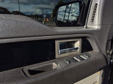 Cargar imagen en el visor de la galería, Ford F-150 Modelo 2010
