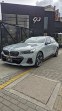 Cargar imagen en el visor de la galería, Bmw I5 eDrive40 Modelo 2024
