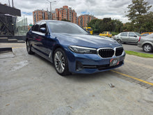 Cargar imagen en el visor de la galería, BMW 530I Modelo 2021
