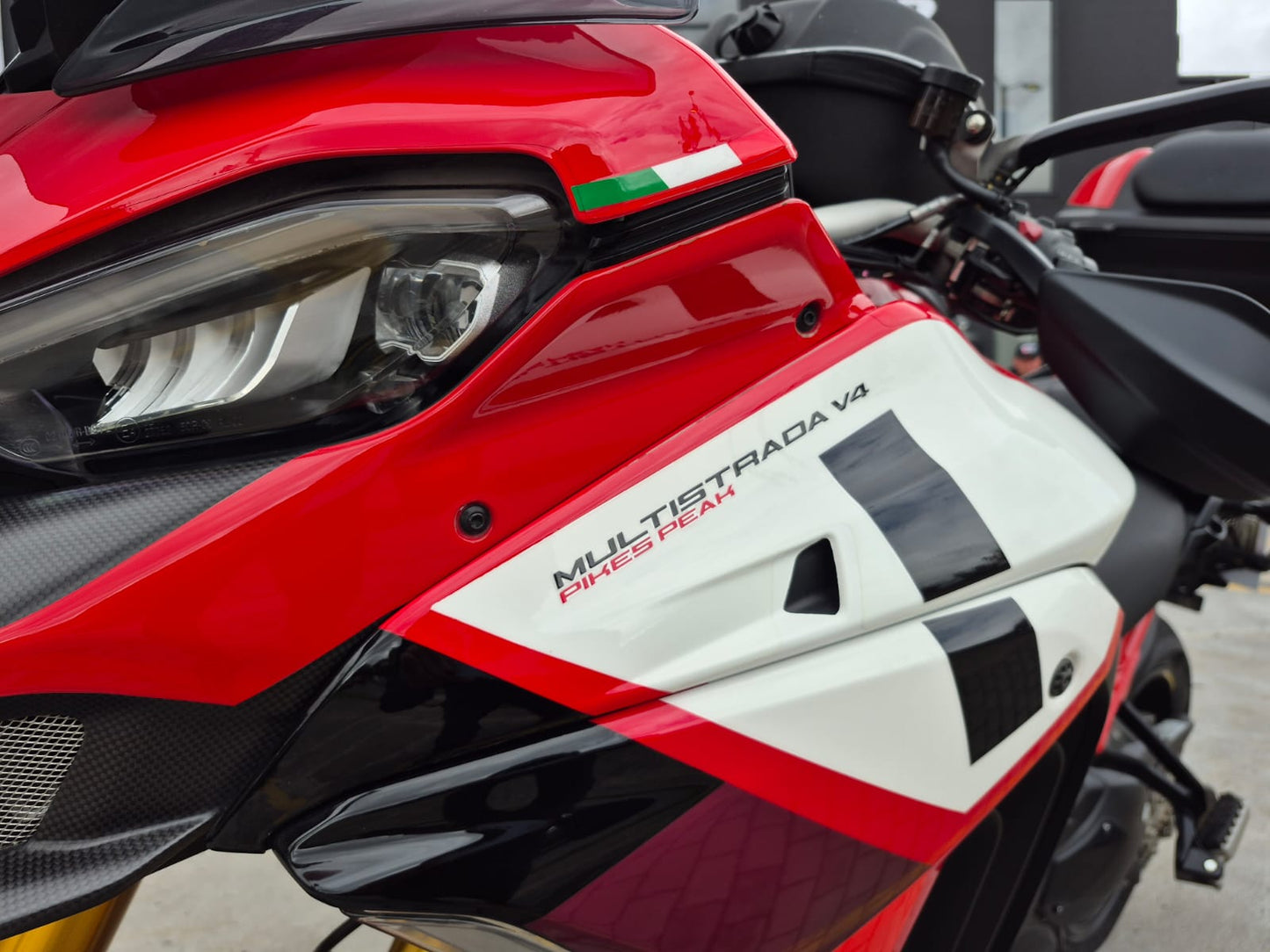 Ducati Multistrada V4 Pikes peak Modelo 2022