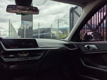 Cargar imagen en el visor de la galería, Bmw 118I Modelo 2020
