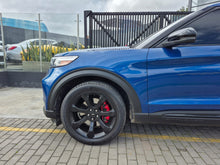 Cargar imagen en el visor de la galería, Ford Explorer ST Modelo 2021
