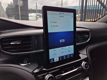 Cargar imagen en el visor de la galería, Ford Explorer ST Modelo 2021
