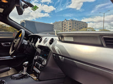 Cargar imagen en el visor de la galería, Ford Mustang Modelo 2017

