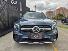 Cargar imagen en el visor de la galería, Mercedes-Benz GLB 200 Modelo 2022
