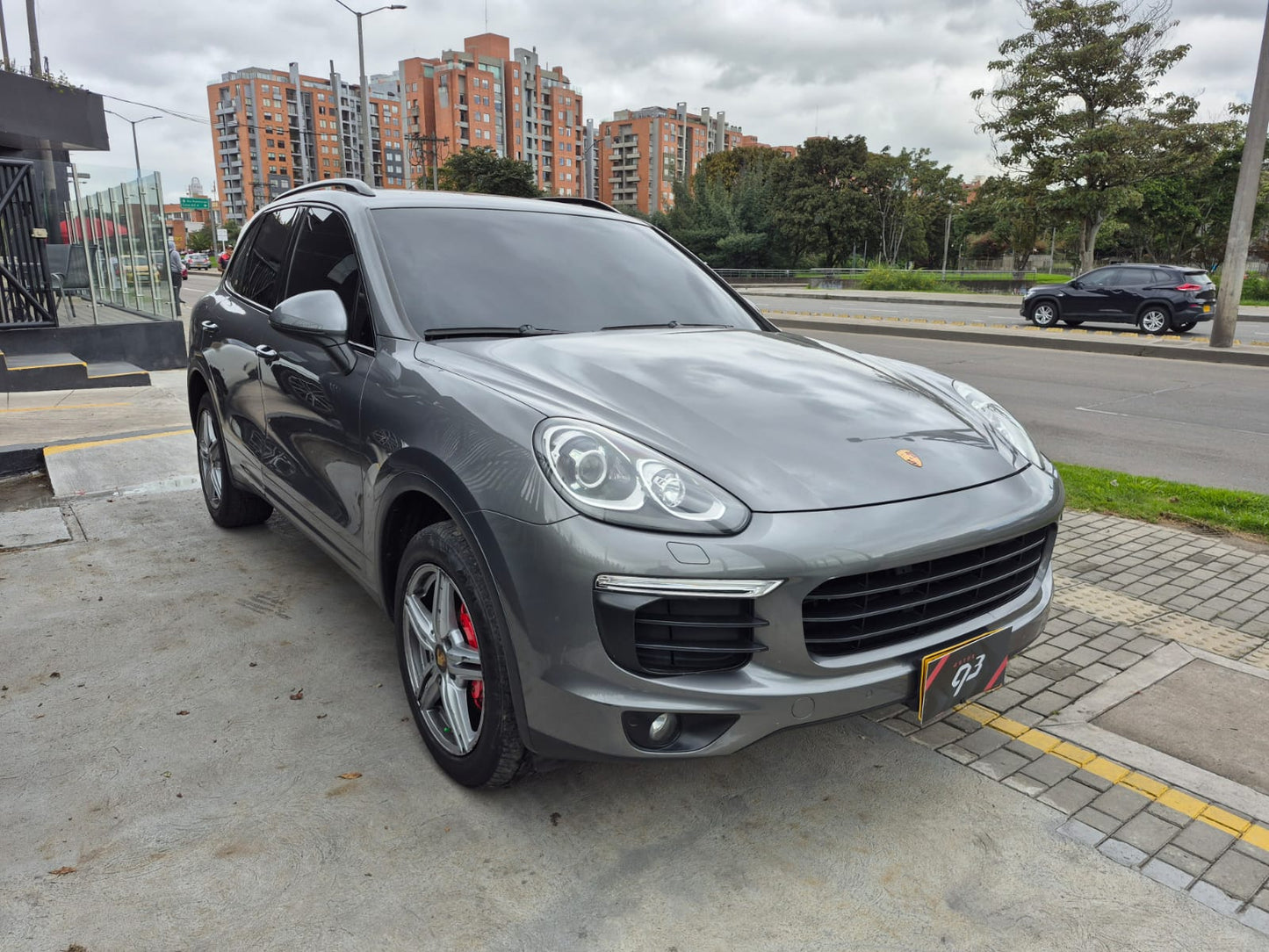 Porsche Cayenne  Modelo 2016 - Autos 93