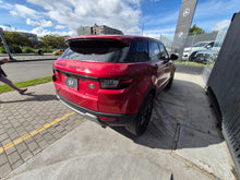 Cargar imagen en el visor de la galería, RANGE ROVER EVOQUE Modelo 2017
