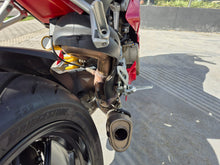 Cargar imagen en el visor de la galería, DUCATI PANIGALE V4 Modelo 2019
