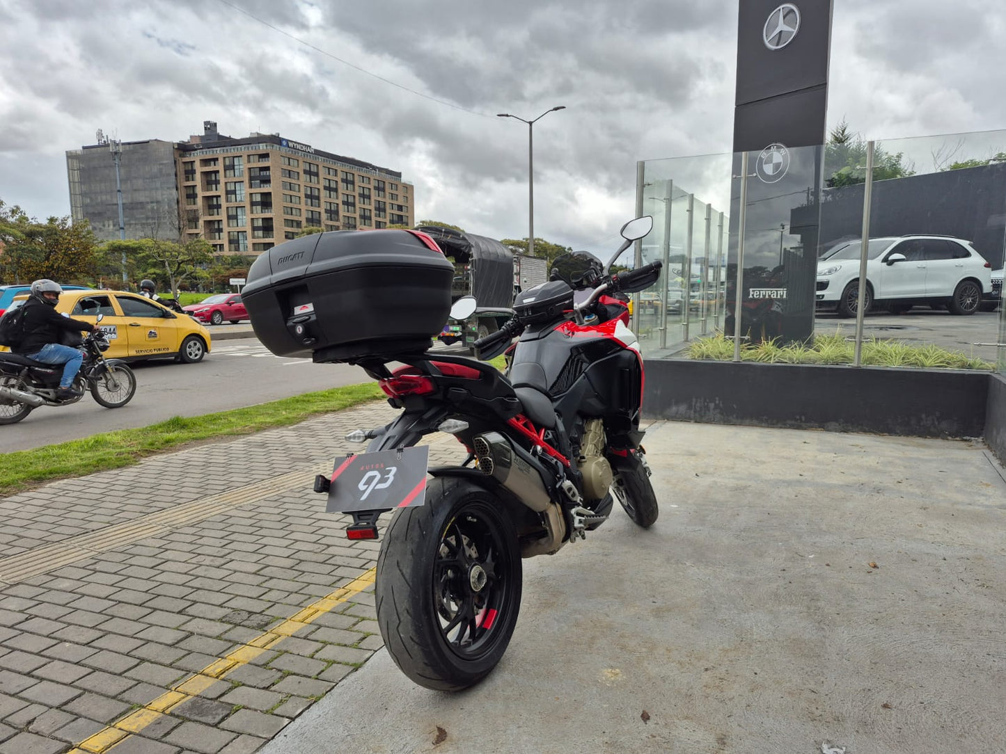 Ducati Multistrada V4 Pikes peak Modelo 2022