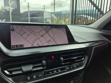 Cargar imagen en el visor de la galería, Bmw 118I Modelo 2020
